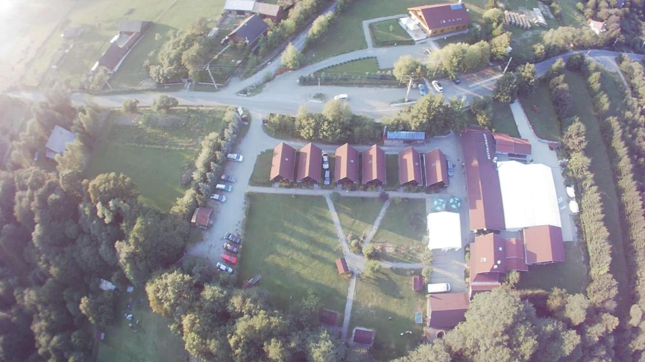 Irgo Villa Izvoare  Luaran gambar